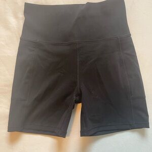 Vuori Women's High-Waisted Shorts
